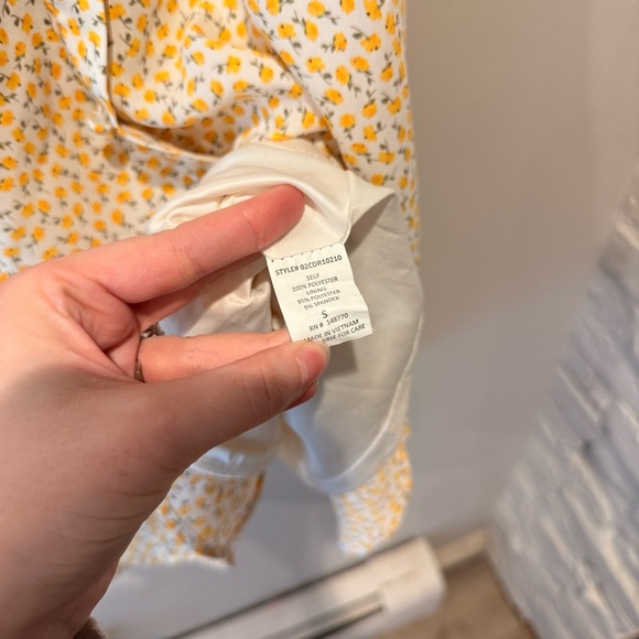 Sienna Sky Yellow Floral Mini Dress - Picture 4 of 5